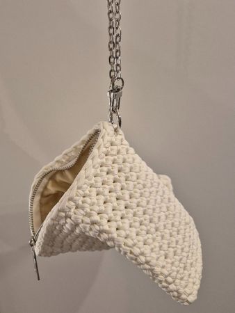 Gehäkelte Handtasche mit Kette, weiss,  Neuwertig