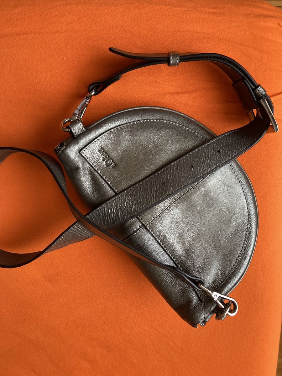 S.Oliver Borse da donna: Silberne Bauchtasche der Marke sOliver – Usato da Geroldswil venduto da schaelli-1 1