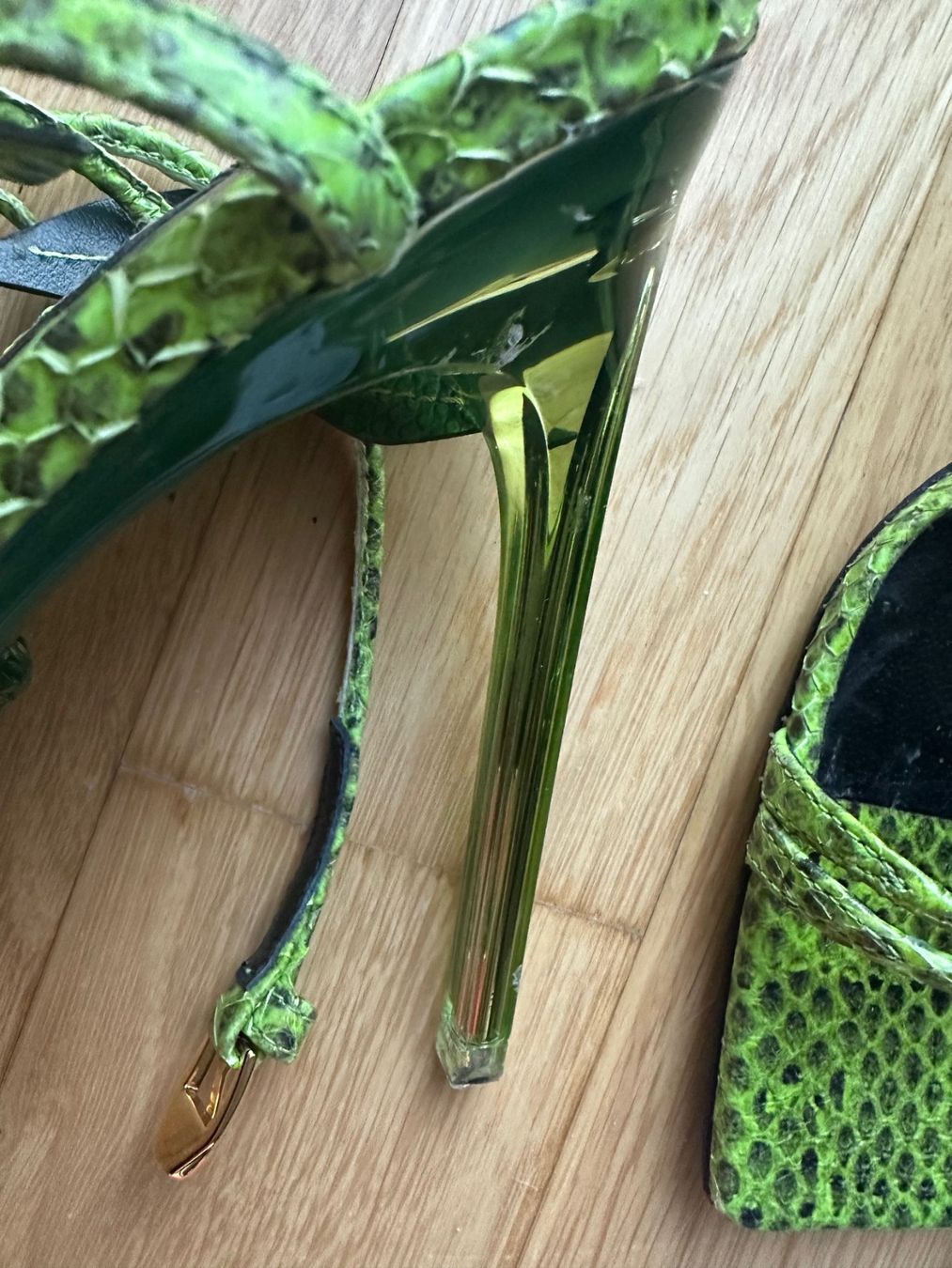 Versace Scarpe da donna: VERSACE Python Heels, Gr. 37,5,  J. Lo, NP  € 1.100,00 – Usato da Eggersriet venduto da Swiss2909 4