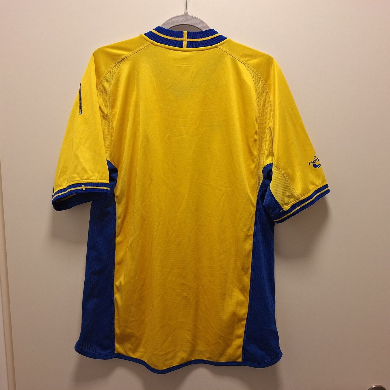 Canottiere & Pantaloni: Umbro Sweden Mannschafft 2003 – Usato da Bellinzona venduto da LA-ropa-de-Juan 1