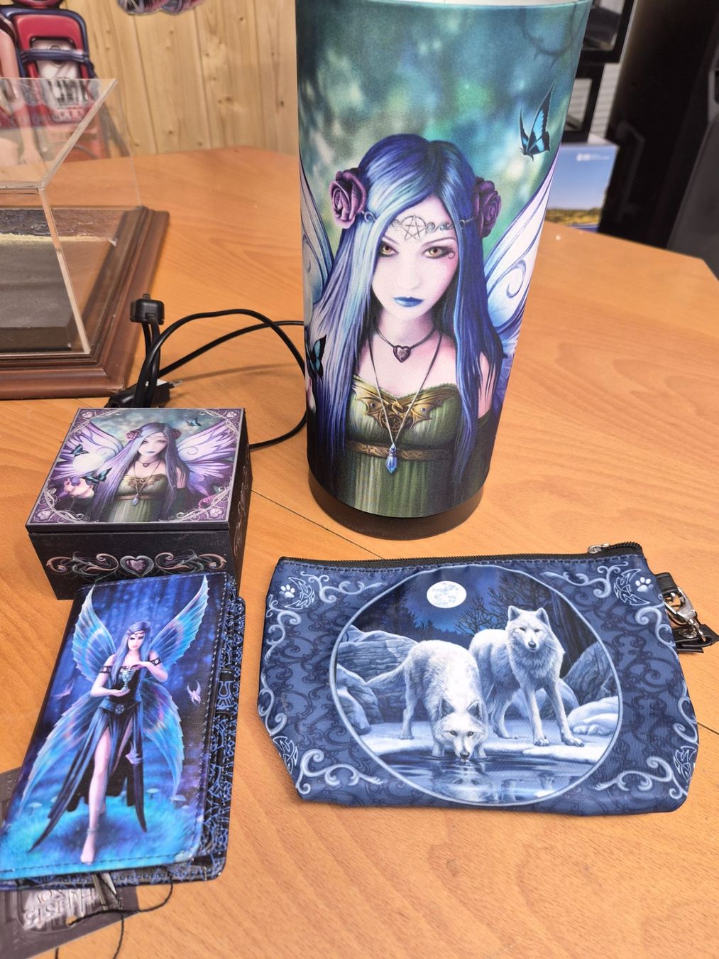 Tutte le decorazioni: Lot féerique Anne Stokes – Nuovo e nell'imballaggio originale da Bévilard venduto da CONTRESENS