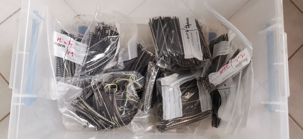 Lot De 10 Accessoires Train Bois – Connecteurs Et Pinces – Réutilisable – Jeu De Construction Créatif