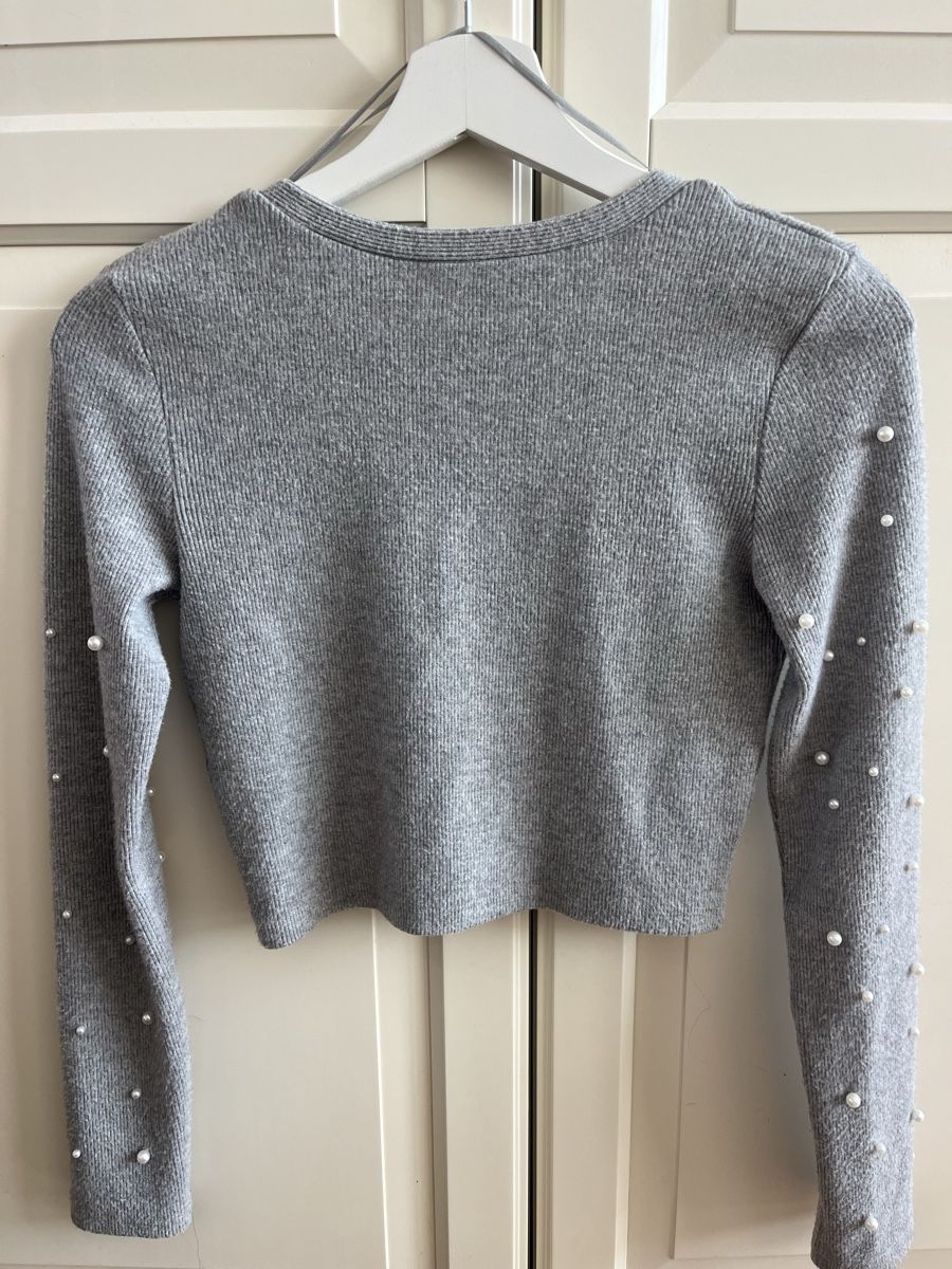 Zara Maglioni & Felpe: Zara Strickjacke mit Perlen, grau, Gr. S – Nuovo (secondo la descrizione) da Eschenbach LU venduto da fva_w6dz 1