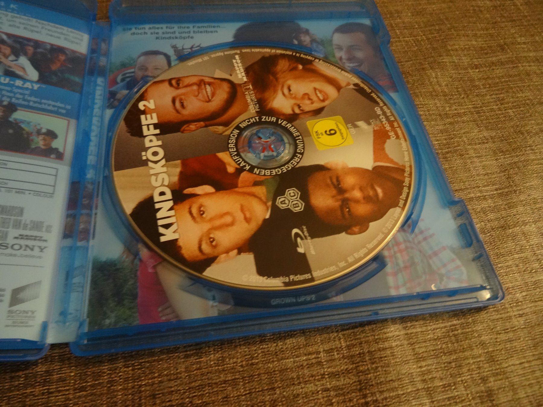 Tutti i DVDs: Blu-ray Film Kindsköpfe 2 – Usato da Olten venduto da Disc-Verkauf 1
