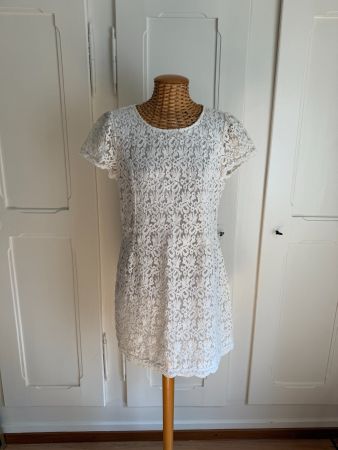 Etuikleid weiss sommerlich S