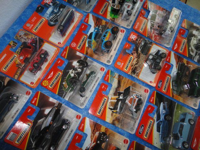 Matchbox Modellautos: AUTO  MATCHBOX 17 X – Neu und originalverpackt aus teufen von Donschabl 6