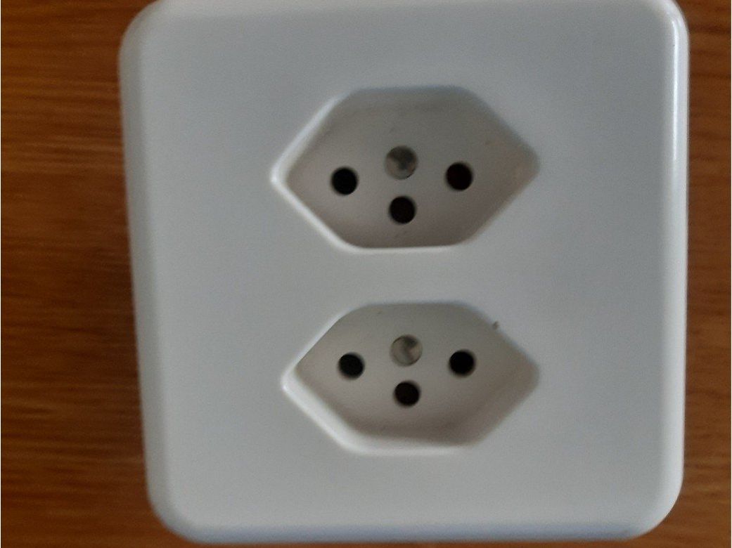 Stecker: Steckdose 230V UP Typ13 2-fach parallel – Neu (gemäss Beschreibung) aus Hofstetten SO von wer_52gh