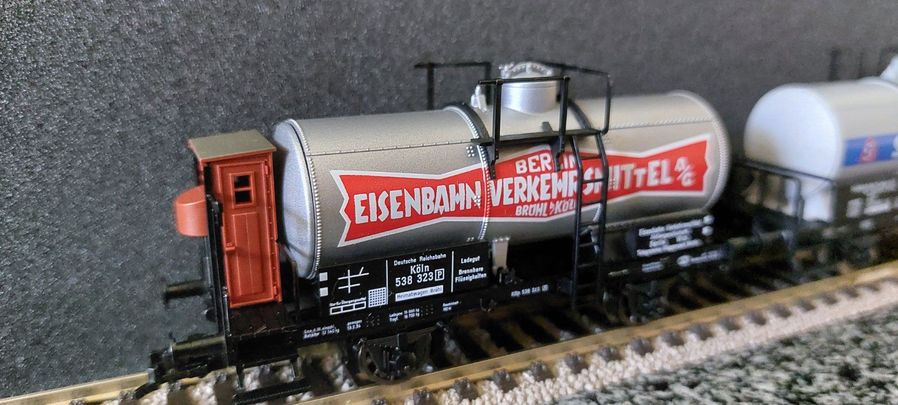 Fleischmann Trains électriques: Fleischmann - Kessel-/Tankwagen - Set 4-teilig – Neuf (Voir description) à Rotkreuz par MOBAHN-1zu87 6