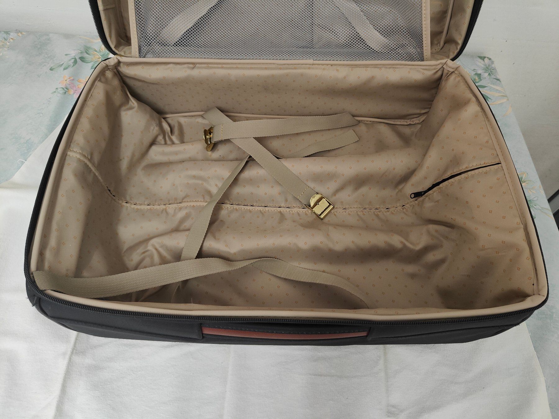 Valigie & Borse: Original Samsonite Rollkoffer Schwarz / Braun Weichschale – Usato da Wetzikon ZH venduto da Matrixx7 7