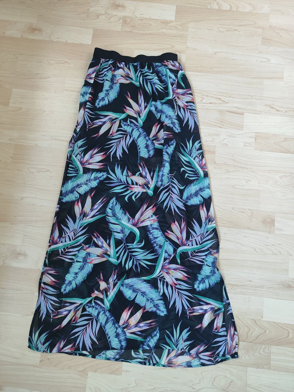 H&M Röcke: Maxijupe tropical Gr. 36 – Gebraucht aus Seon von Mandes1