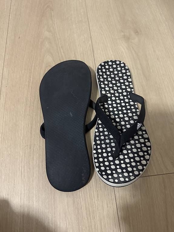 Adidas Scarpe da donna: Ciabatte ADIDAS Nr. 38 – Usato da Locarno venduto da Debi816 1
