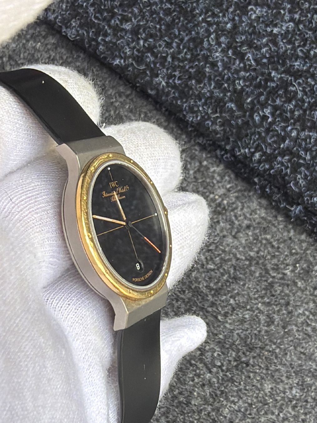 IWC Orologi: IWC Porsche Design mit 18K Lünette ab 1.- – Usato da Schlieren venduto da Luxury.Time 3