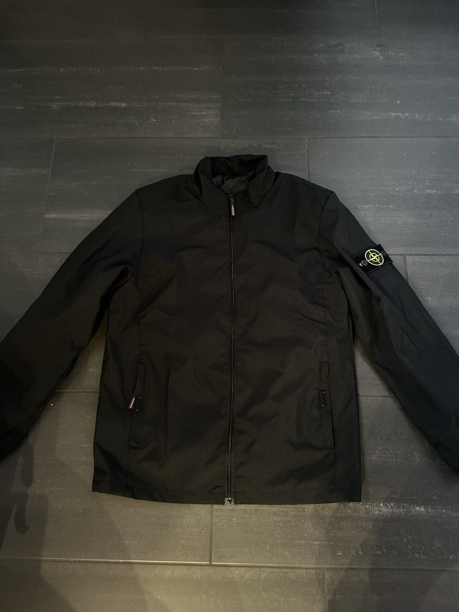 Stone Island Giacche: Stone Island Windbreaker – Nuovo (secondo la descrizione) da Zollikofen venduto da Marvin_Hal