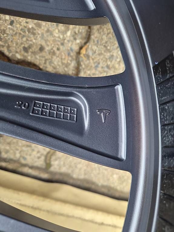 Felgen: Jantes Tesla 20" UberTurbine neuve originales – Gebraucht aus Bussigny von NoLimiit 4