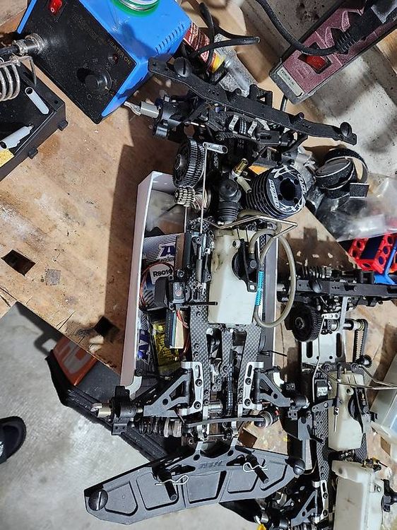 RC Kits de montage: Voitures télécommandés ARC 1/8 piste – D'occasion à Renens VD par aligrapefruit 1