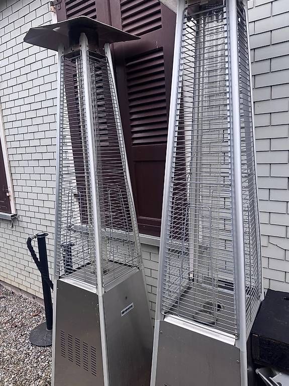 Radiatori: PHÖNIX Gas-Terrassenheizer – Usato da Grossaffoltern venduto da reb_tn2w 4