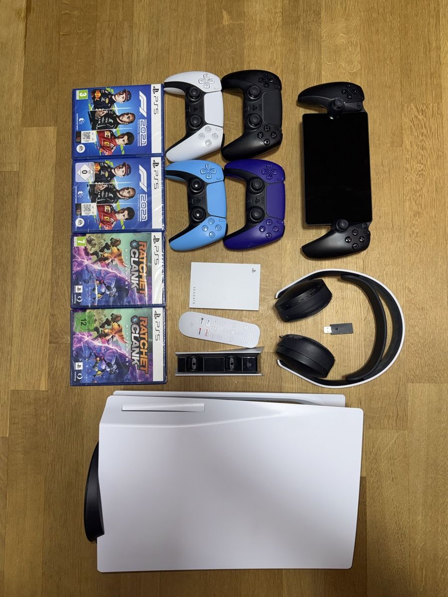 Sony Console: Playstation 5 & Zubehör – Nuovo (secondo la descrizione) da Zürich venduto da mrsuisse