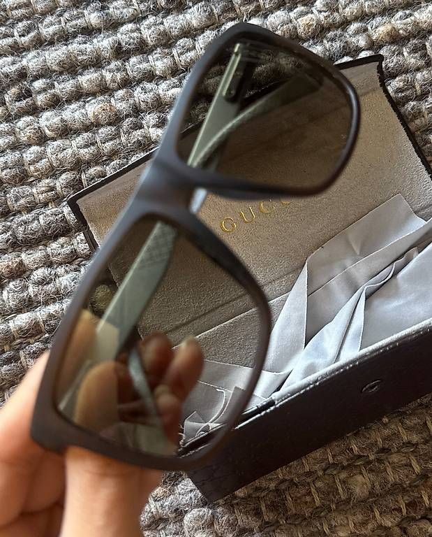 Occhiali & Lenti: Gucci Sonnenbrille  – Usato da Zollikerberg venduto da sop_p82l 2