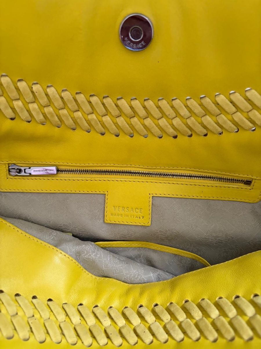 Versace Borse da donna: Versace Hobo Gelb Leder NEU – Nuovo (secondo la descrizione) da Zürich venduto da koc_6l5j 2
