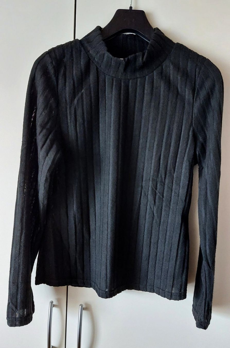 Maglioni & Felpe: Neuer Damen Rippenpullover – Nuovo e nell'imballaggio originale da Zollikofen venduto da Blackie