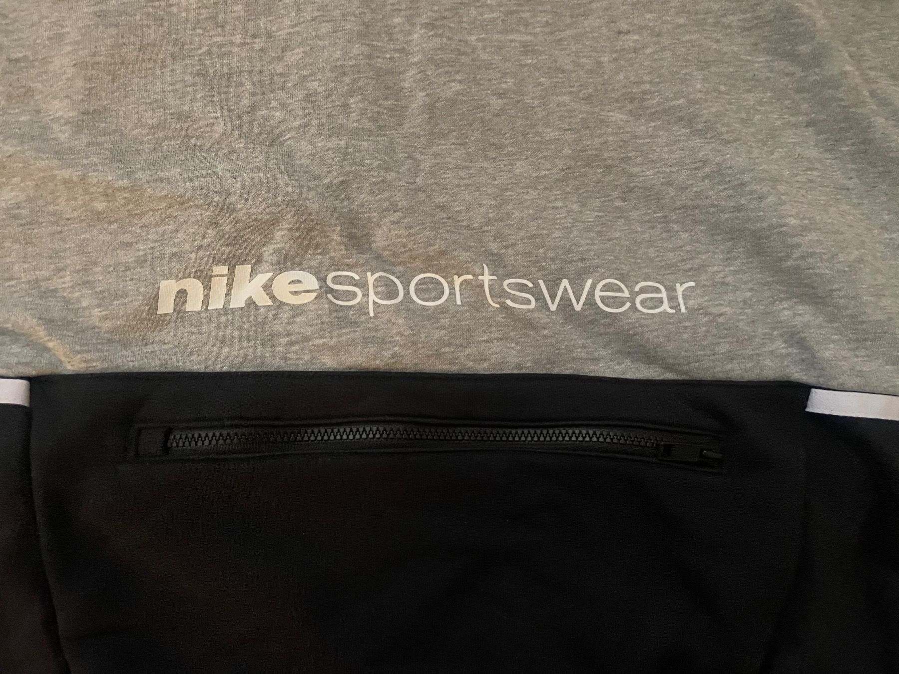 Nike Pulls & Sweat-shirts: Nike Pullover – D'occasion à Zürich par Miush999 1