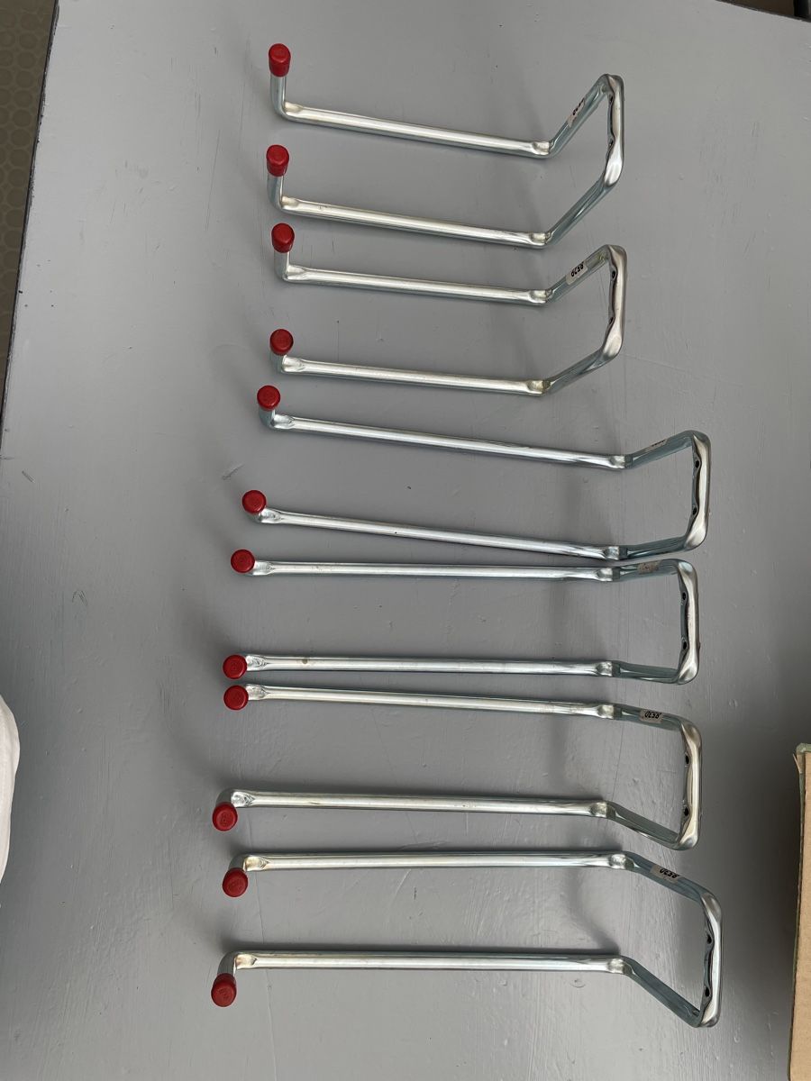 Supporti per biciclette: Velo - Reifen Wandhalterung – Nuovo e nell'imballaggio originale da Zürich venduto da Danokiko 1