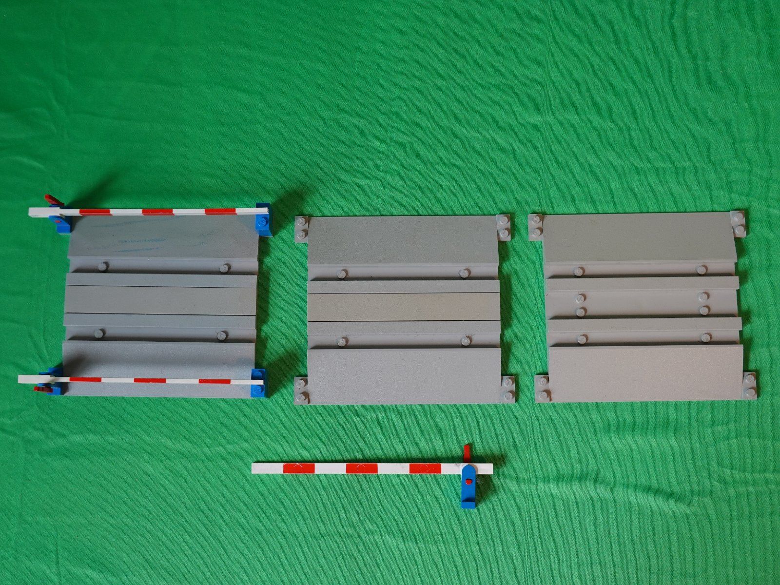 Lego Giocattoli: 3 Stück Lego 813 Bahnübergang – Usato da Basel venduto da iwakuni 1