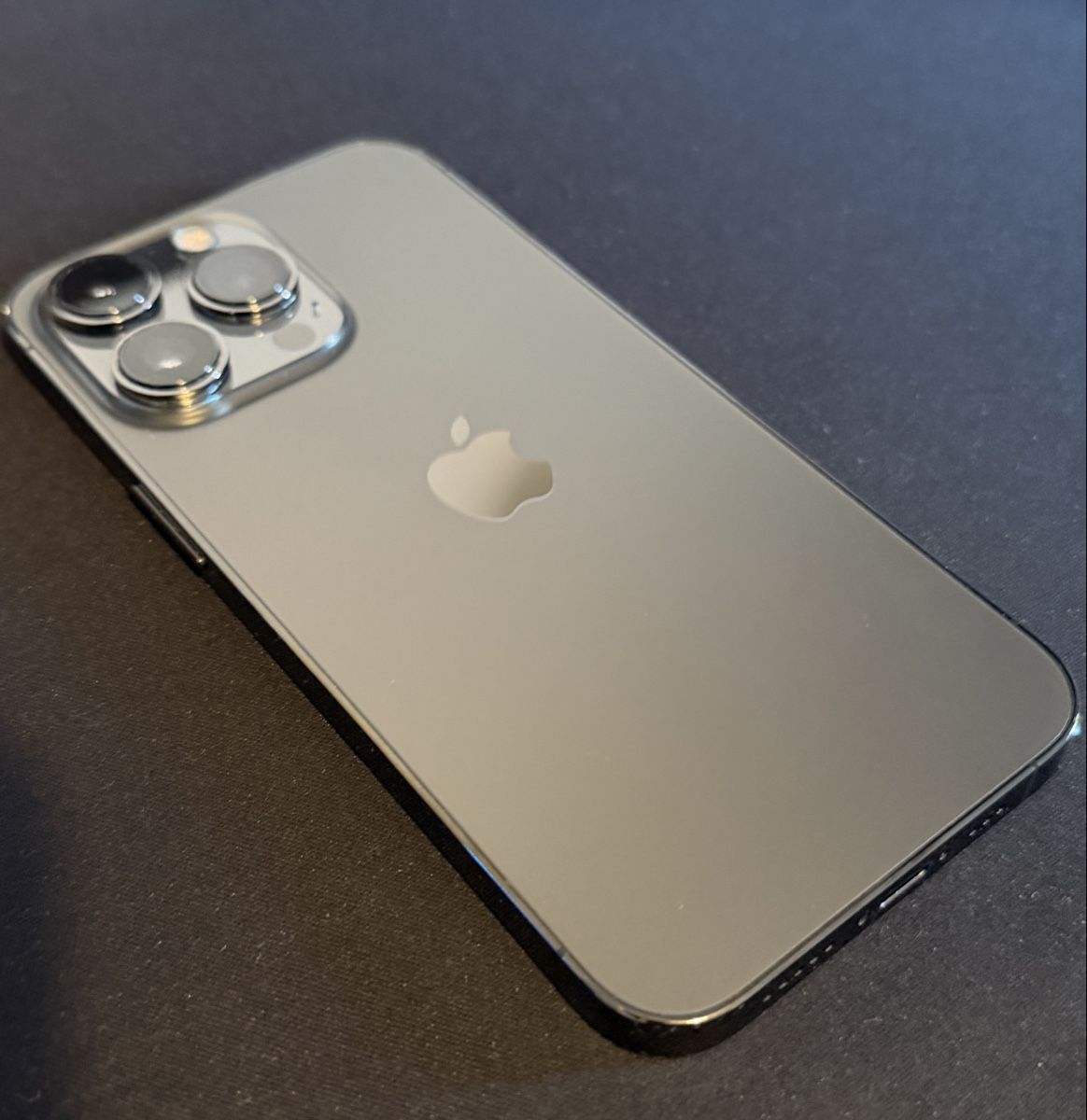 Apple Telefoni cellulari / Smartphones: iPhone 13 Pro 256 GB Graphite  – Nuovo (secondo la descrizione) da Uzwil venduto da cem_46k 4