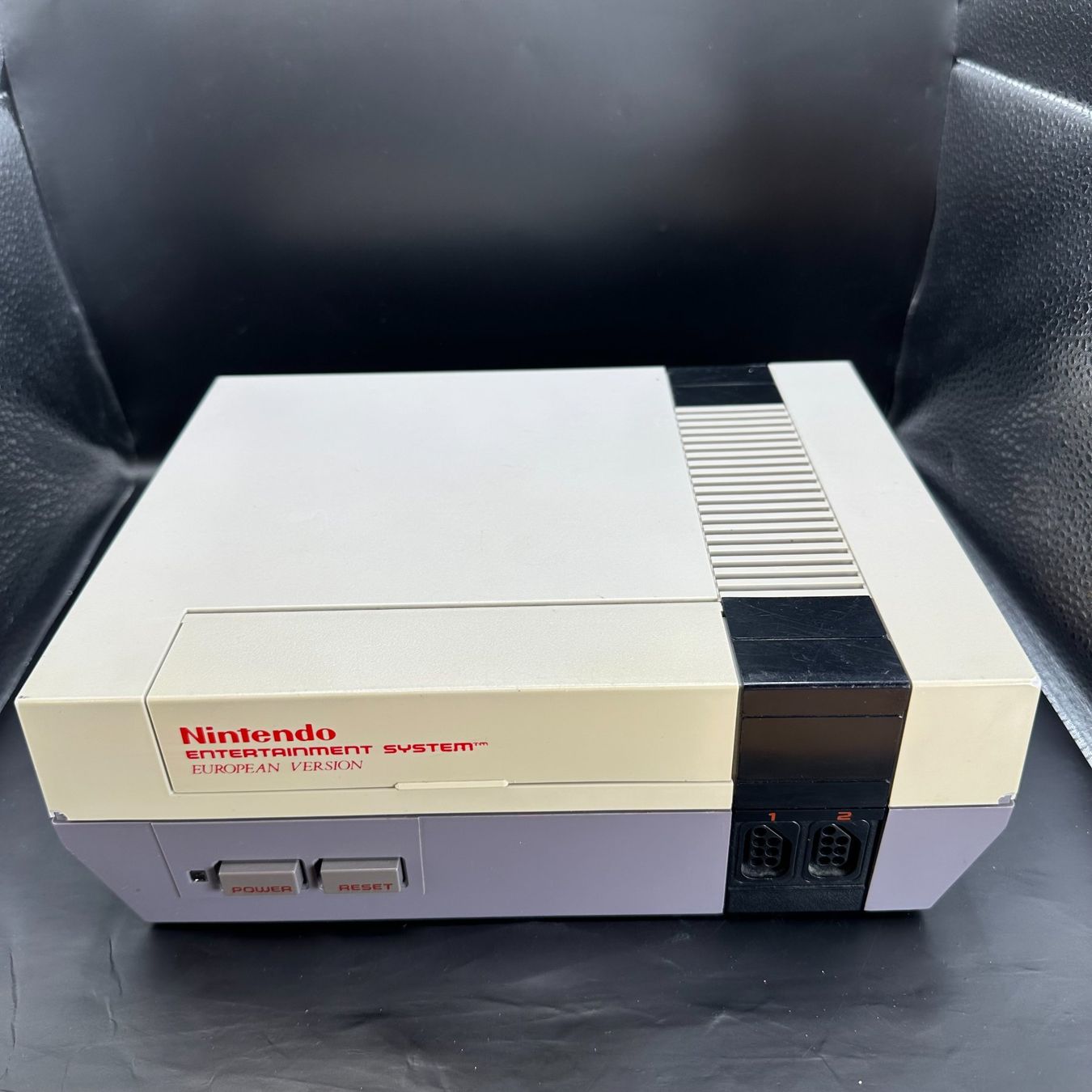 Nintendo Console: Nintendo Entertainment System Euro Version – Usato da Düdingen venduto da Nerdworld 7