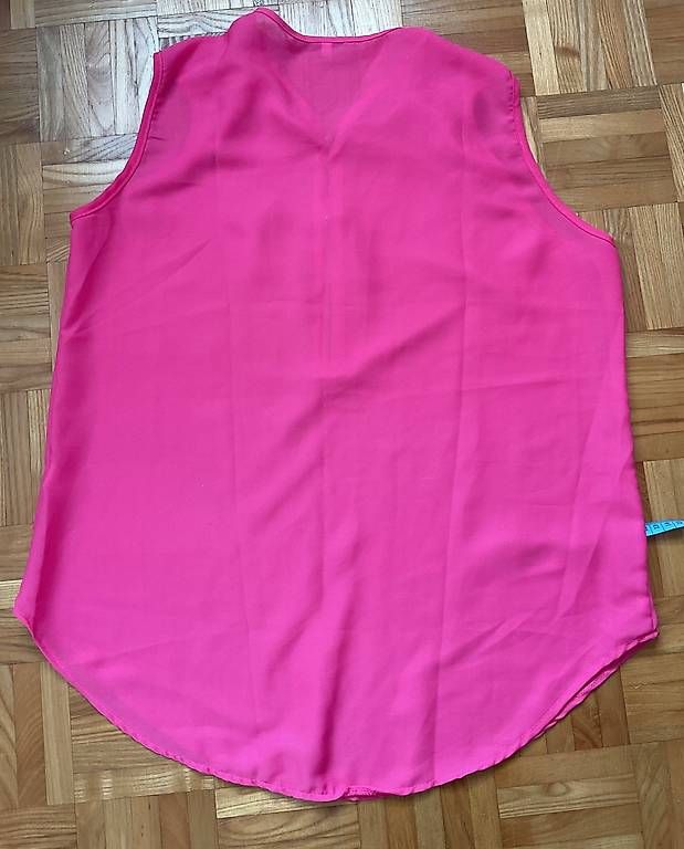 Top: Top rose gr L-xl, neuf – Nuovo e nell'imballaggio originale da Icogne venduto da luna.16 3