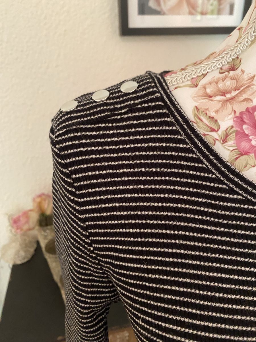 Pullover & Sweatshirts: Shirt gestreift von Chicoree Gr M – Gebraucht aus Schönenberg ZH von Pfupfli1 1