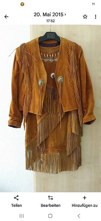 Costumes: Wildleder-Kostüm   – D'occasion à Buchs ZH par Astor1990