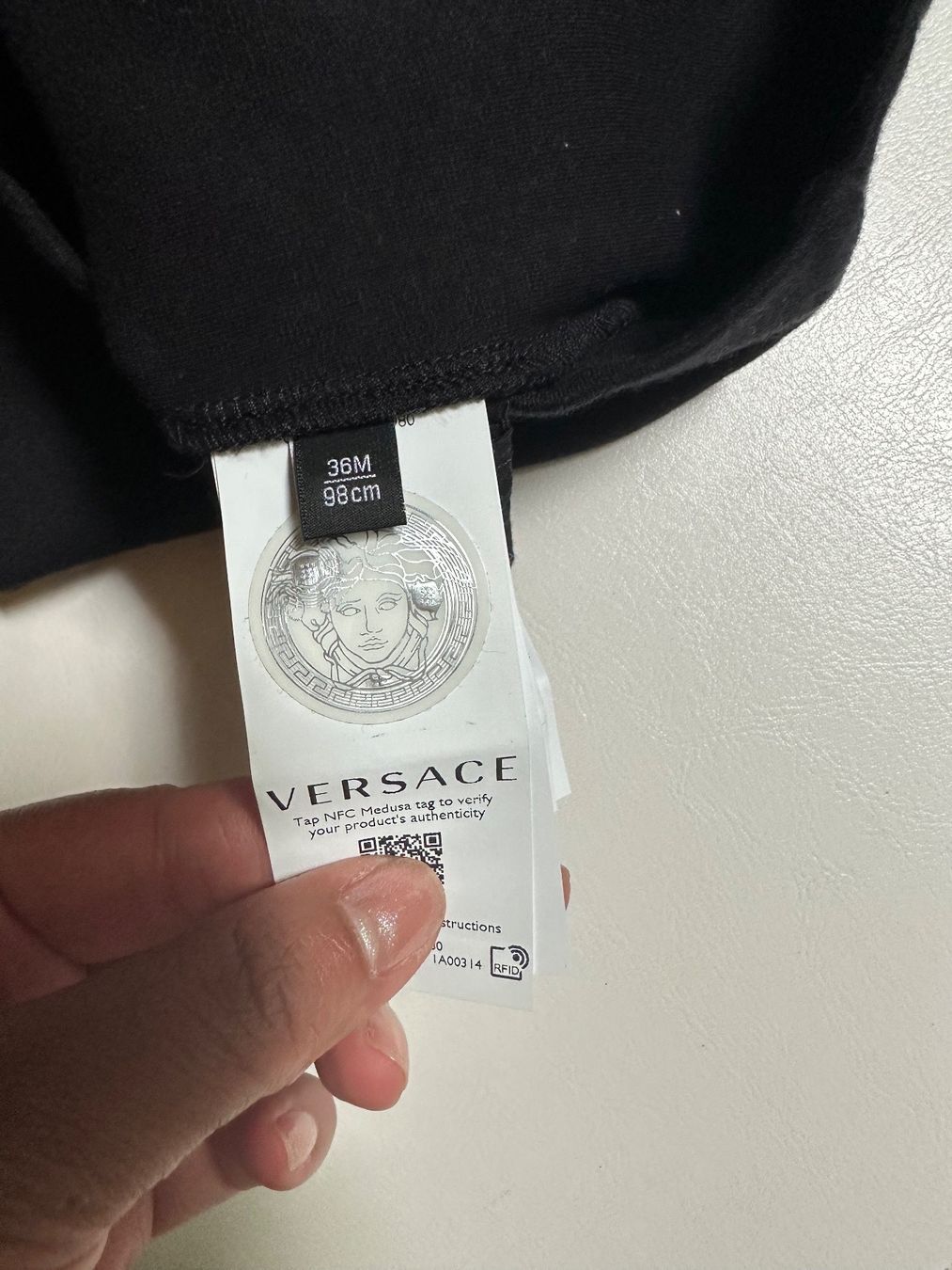 Versace Kleider & Röcke: Versace Baby dress - size 98 – Gebraucht aus Zürich von Bybyana 1