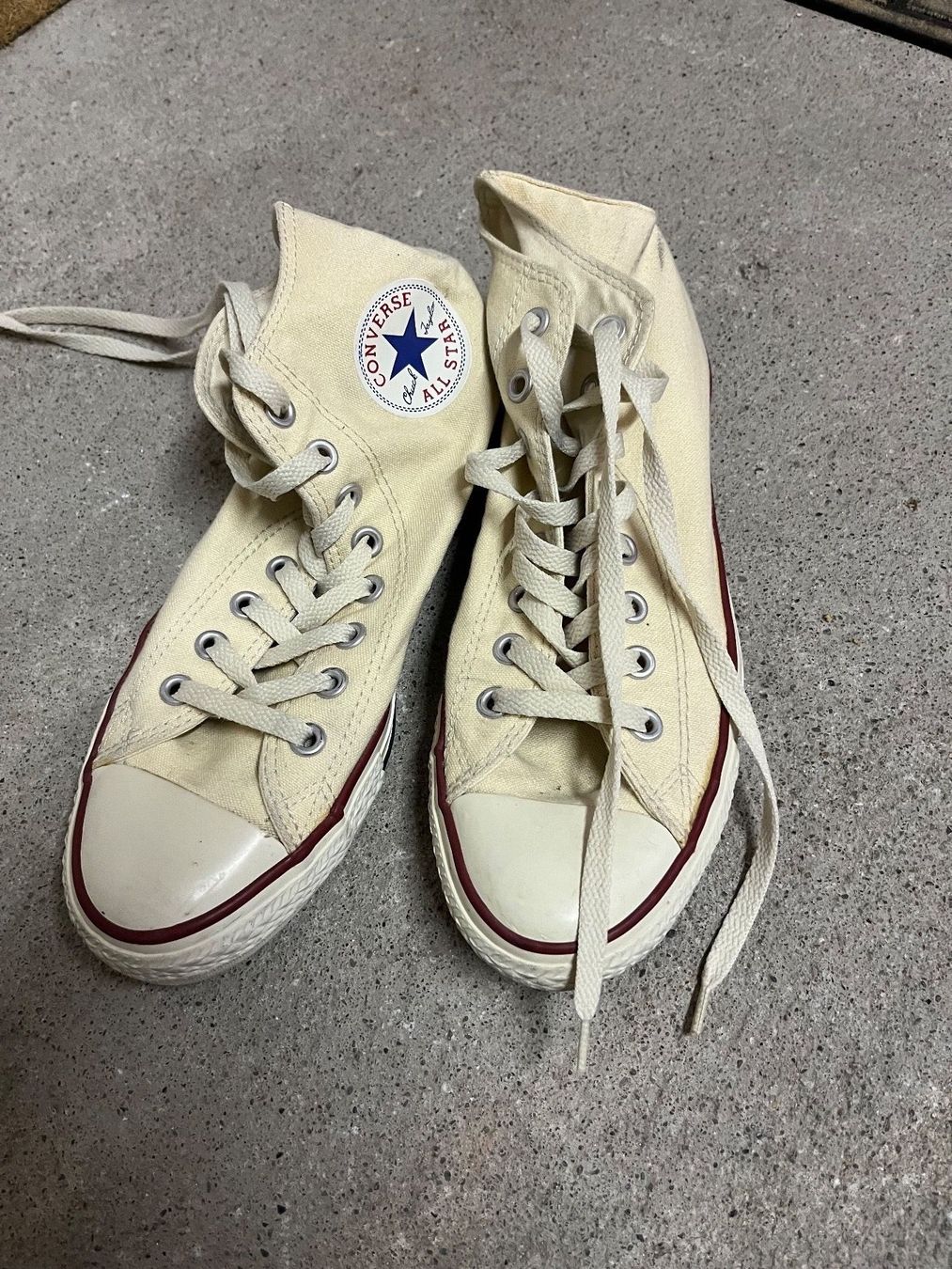 Converse Scarpe da donna: Converse All star – Usato da Besazio venduto da EmyScucy
