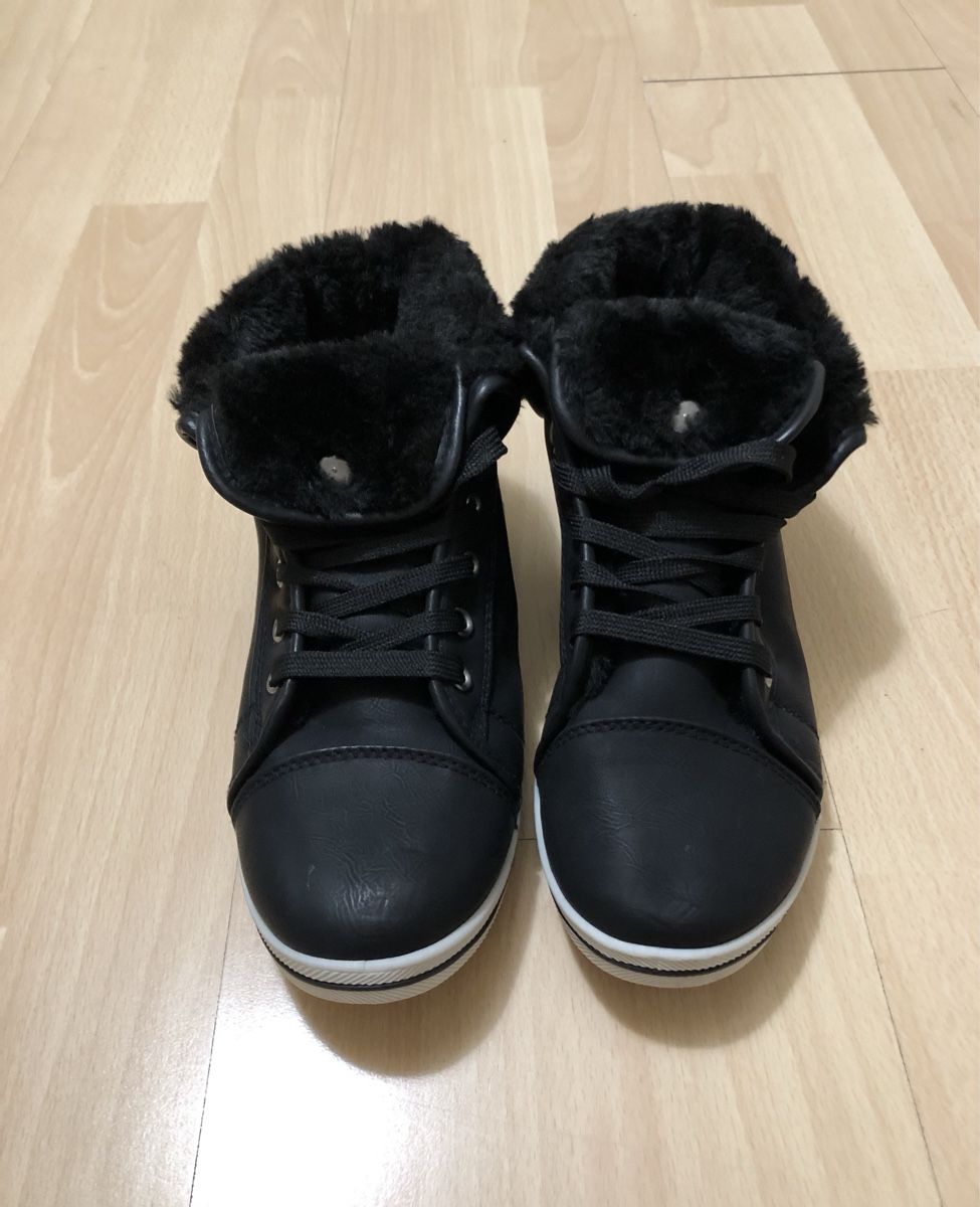 Scarpe da donna: Warme Sneaker Gr.37 – Nuovo (secondo la descrizione) da Chur venduto da vicky7 2