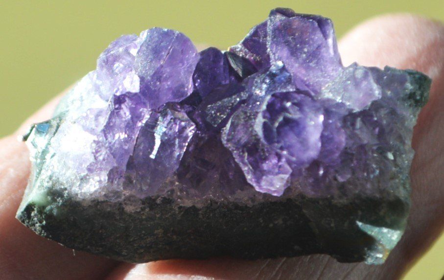 Mineralien & Heilsteine: Deko Heilstein D-437 – Amethyst Cluster – Neu und originalverpackt aus Goldiwil (Thun) von han_v5b7 3
