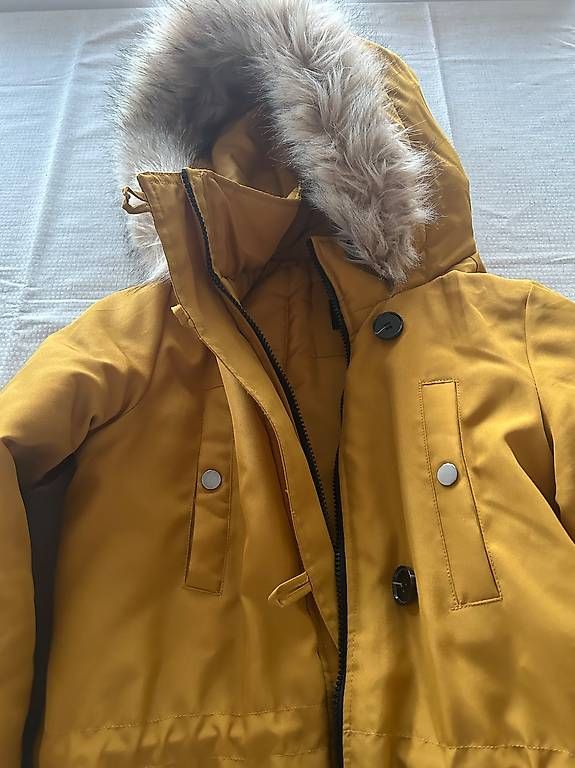 Cappotti: Mantel von Vero Moda – Usato da Adlikon b.Regensdf venduto da Benutzername015 1