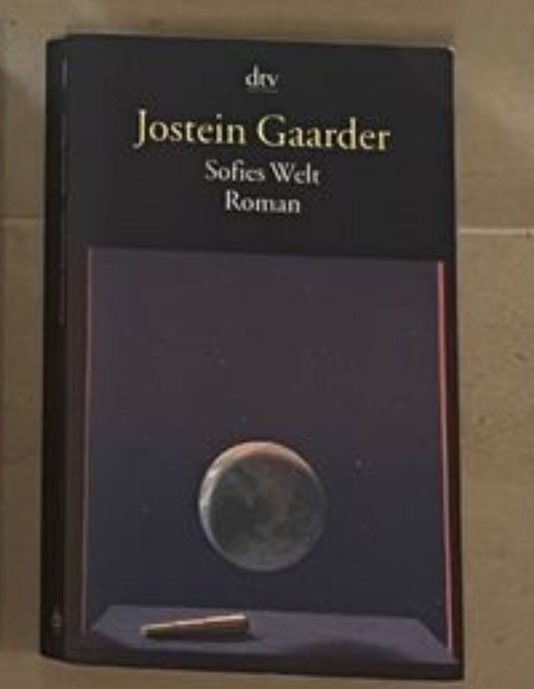 Libri: Jostein Gaarder - Sofies Welt: Ein philosophischer Roman! – Usato da Luzern venduto da Sono2