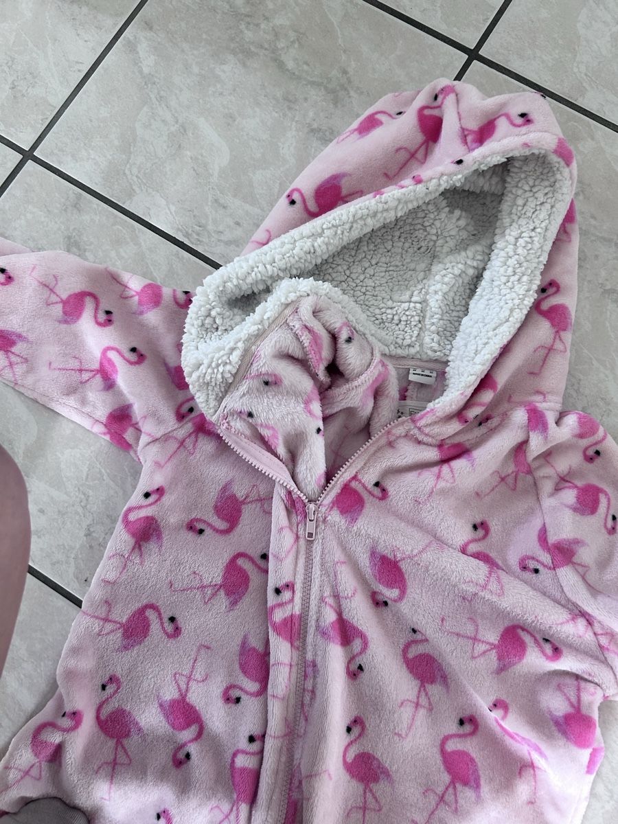 Tute: Onesie – Usato da Düdingen venduto da Sarindlibindli 1