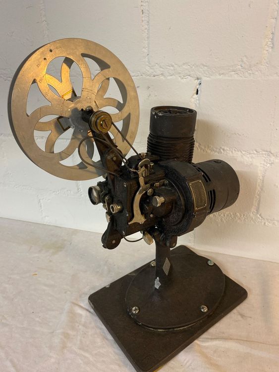 Vintage Filmprojektor Modell Aus Harz – 23,5 Cm, Handgefertigt – Retro Deko Für Wohnzimmer & Bar
