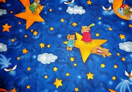 Baumwollstoff 60   x 150 cm Bärli  auf Mond und  Sterne