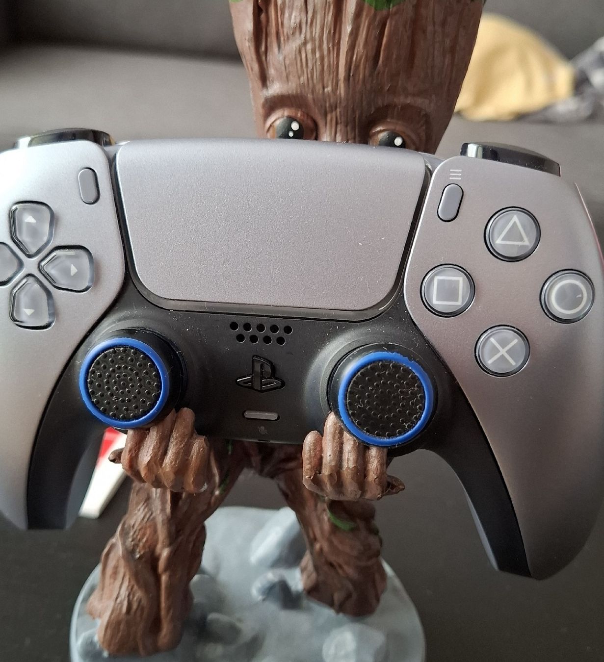Marvel Statuette: Groot ControllerHalter – Usato da Biberist venduto da HarleySeventyTwo