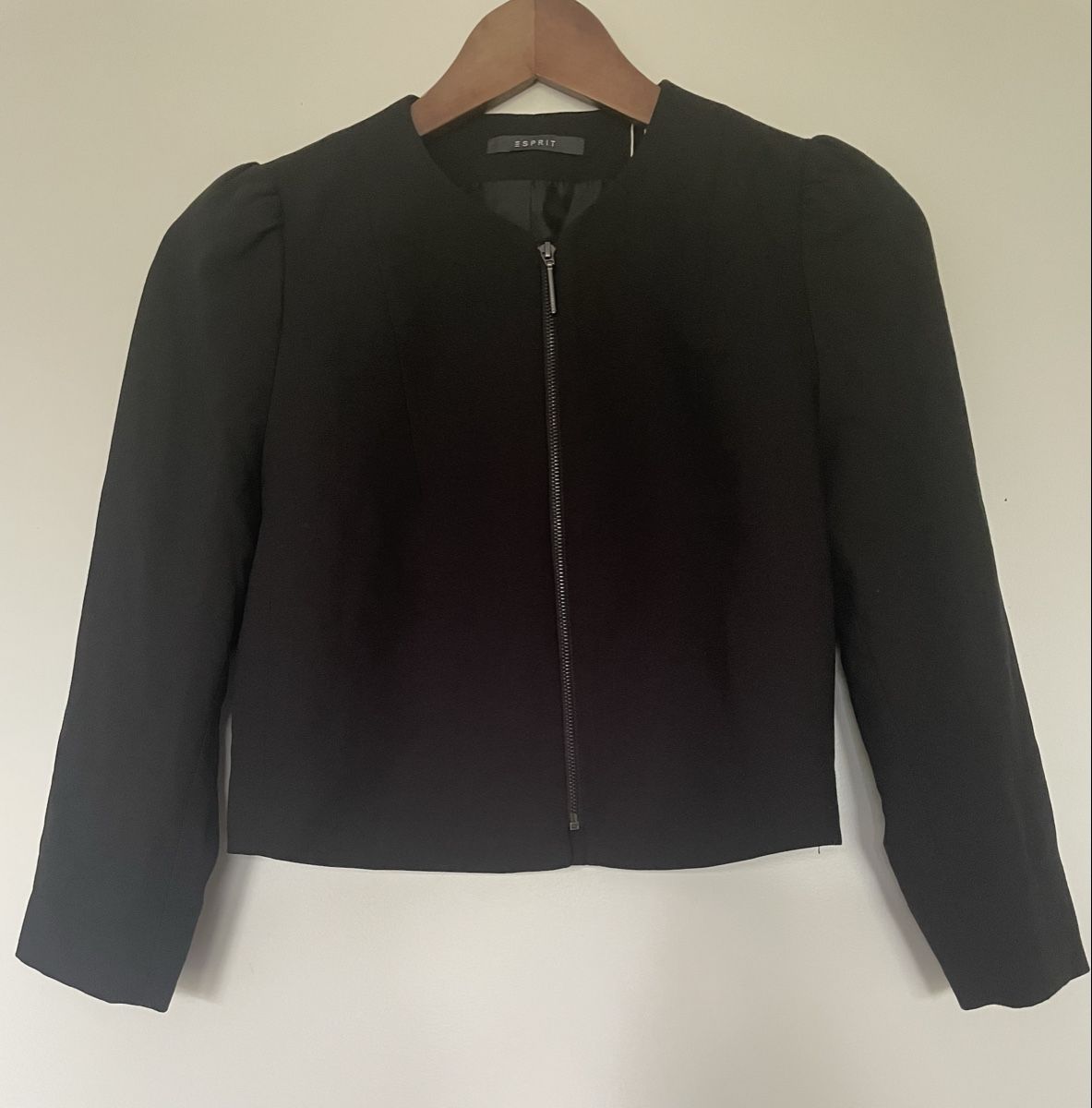 Jacken: Kurzer Blazer Esprit XS – Neu und originalverpackt aus Rigi Kaltbad von sonnenbaum