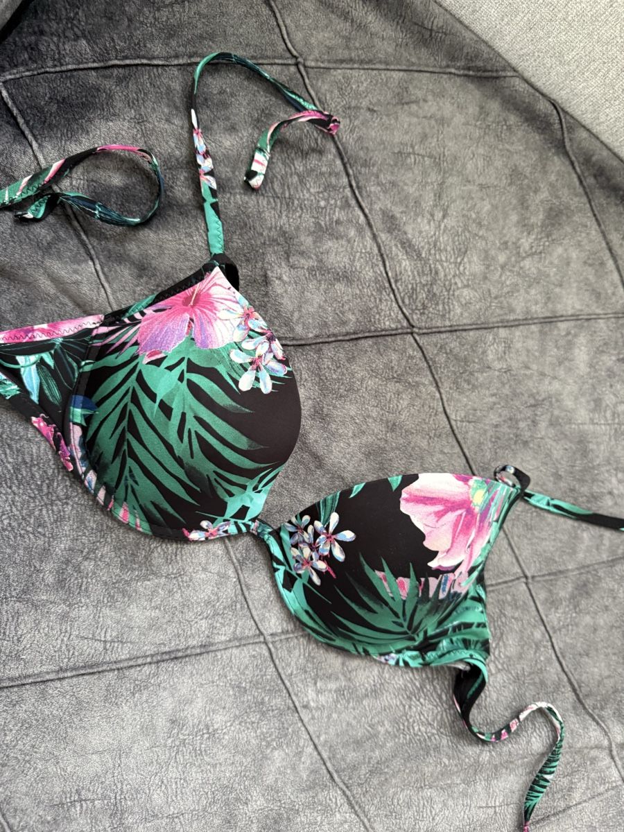 Costumi da bagno & Bikini: Bikini Taglia m – Usato da Lugano venduto da ari_2v6v