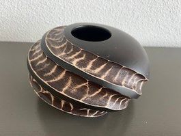 neue moderne dekorative Holzvase