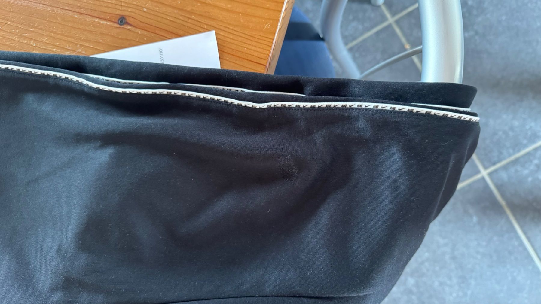 Nike Pantaloni: Training Nike – Usato da Les Enfers venduto da ano_txy6 3