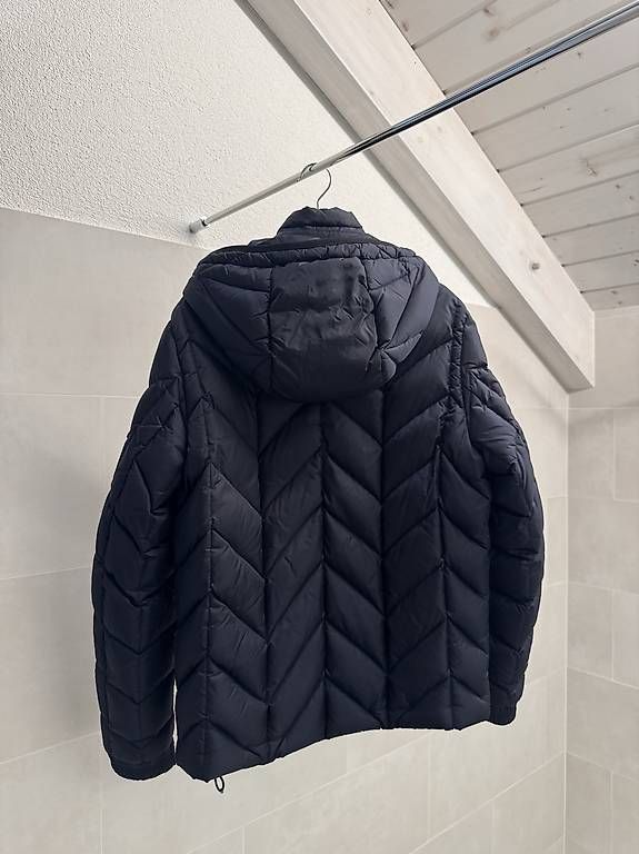Jacken: Moncler Jacke (Grösse M) – Gebraucht aus Bözberg von e_schweizer 1