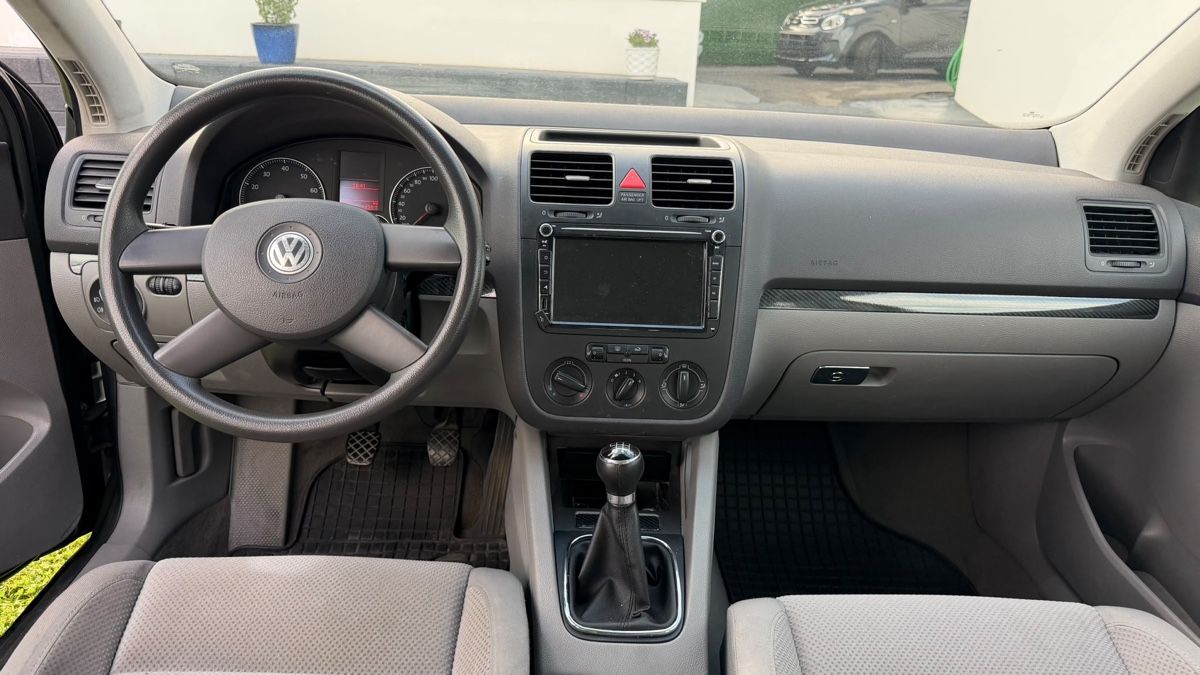 VW Autos: VW Golf 5 2.0 4Motion Benzin MFK 01.2026 – Gebraucht aus Safnern von sma_b5q7 4