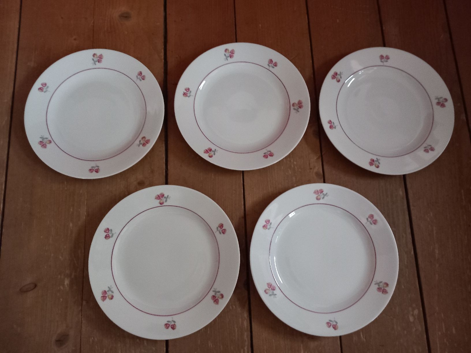 Set di piatti: Geschirrset. Langenthal – Usato da Nänikon venduto da Haexli_70 5