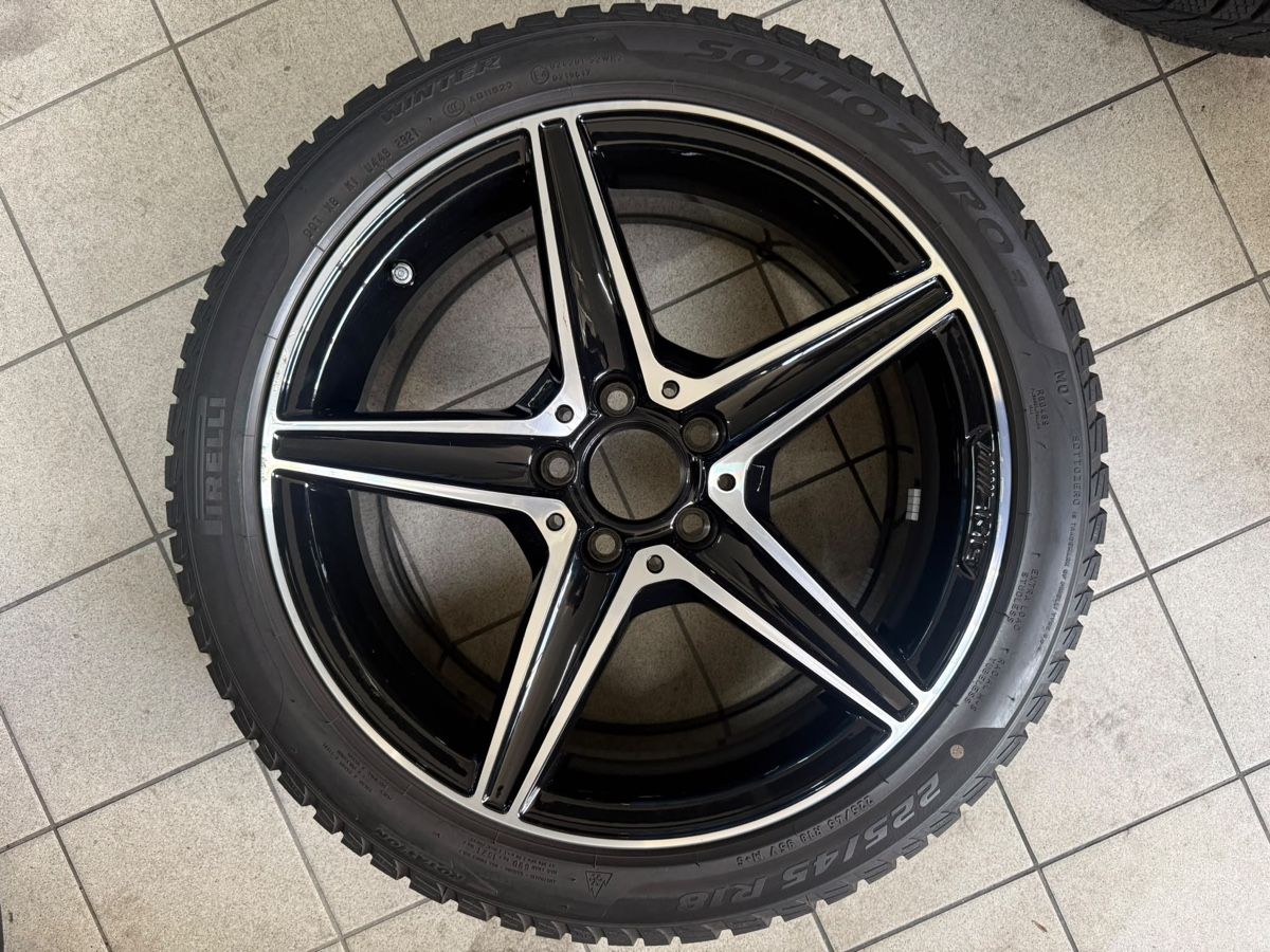 Pneumatici & Ruote complete: 2023 C43 Winterkompletträder – Usato da Oftringen venduto da nutzer_123 3